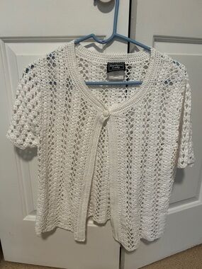 Southern Lady White Crochet Short-Sleeve Button Cardigan
